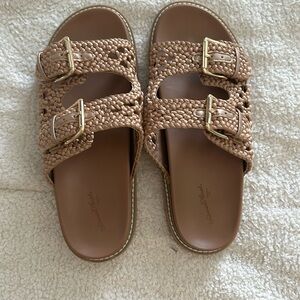 Universal Thread sandals